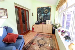 Garden Room- click for photo gallery